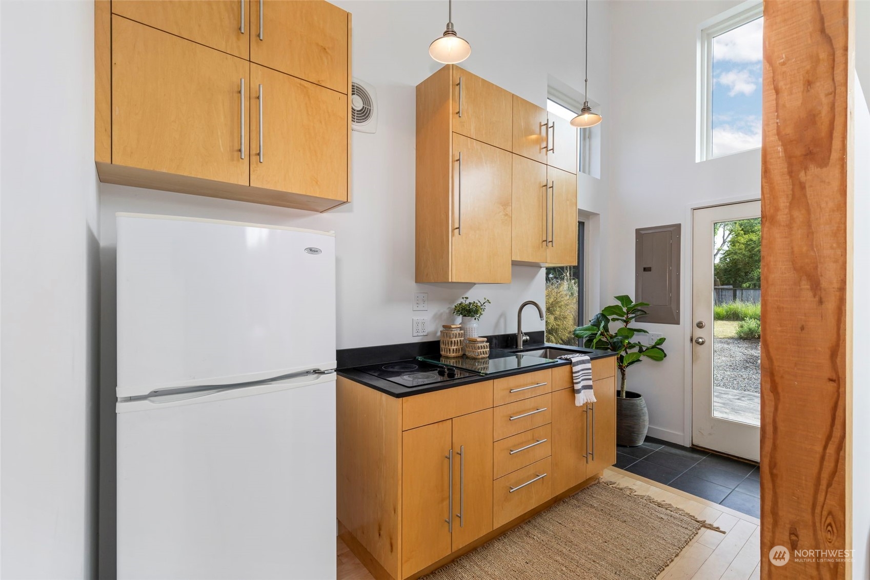 1466 R Street Port Townsend, WA 98368 - Photo 13 of 21 Gallery Image 13