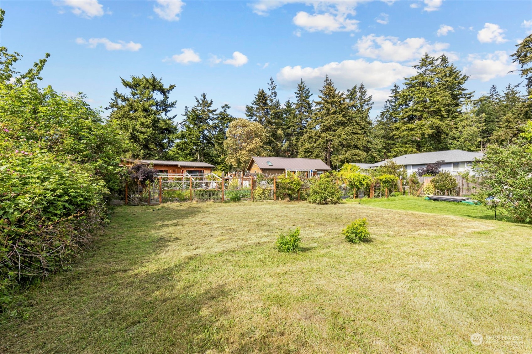 1466 R Street Port Townsend, WA 98368 - Photo 19 of 21 Gallery Image 19