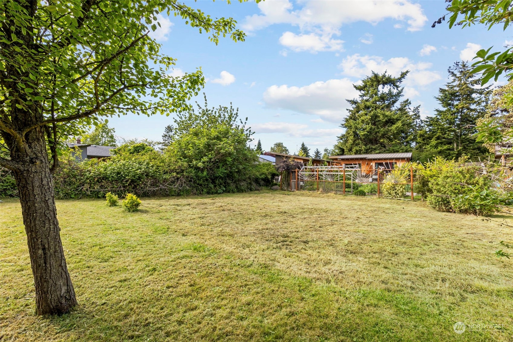 1466 R Street Port Townsend, WA 98368 - Photo 20 of 21 Gallery Image 20