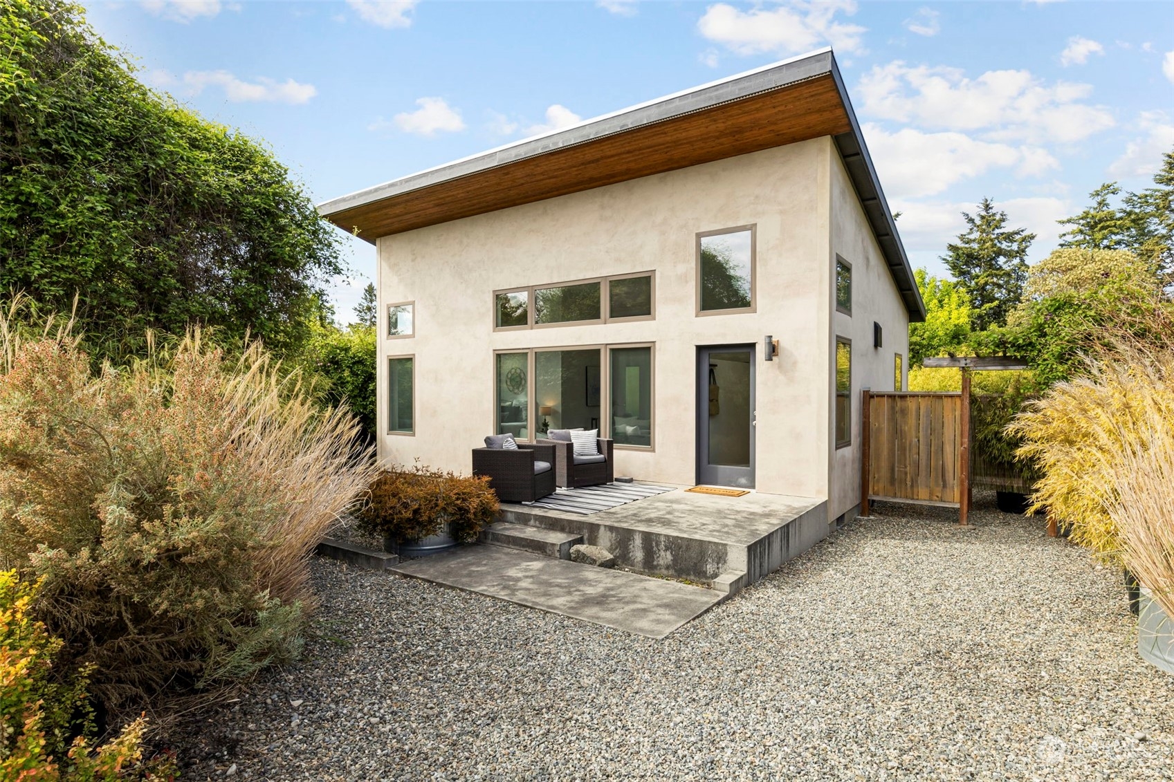 1466 R Street Port Townsend, WA 98368 - Photo 4 of 21 Gallery Image 4
