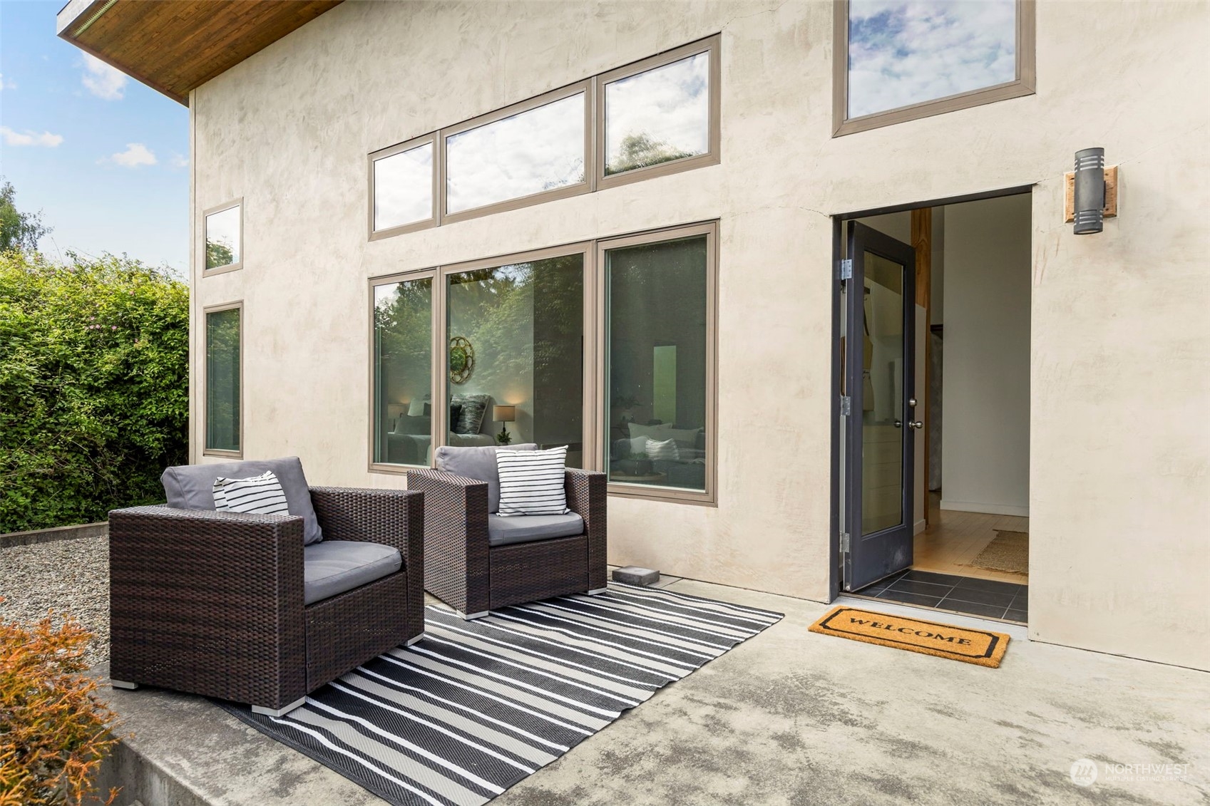 1466 R Street Port Townsend, WA 98368 - Photo 6 of 21 Gallery Image 6