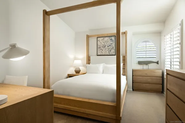 $5,200 | 3854 Creststone Place, Carmel Valley, CA 92130