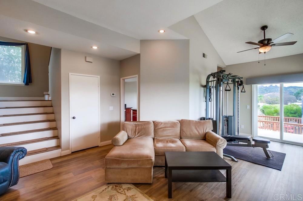 1352 Timber Glen Escondido, CA 92027 - Photo 9 of 47