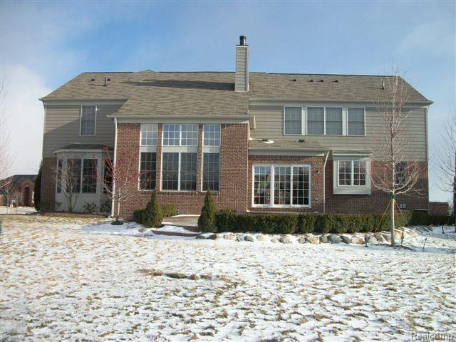 2382 Selkirk Street Rochester, MI 48306 - Photo 2 of 17 100_2303