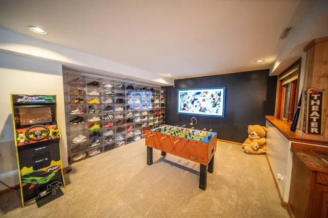 $735,000 | 62539 185th Avenue, Dodge Center, MN 55927