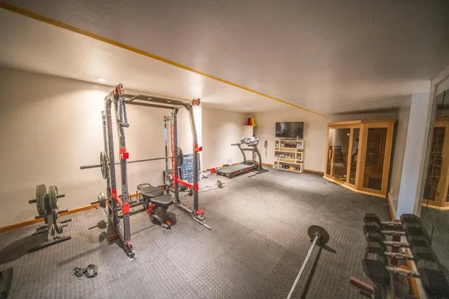 $735,000 | 62539 185th Avenue, Dodge Center, MN 55927