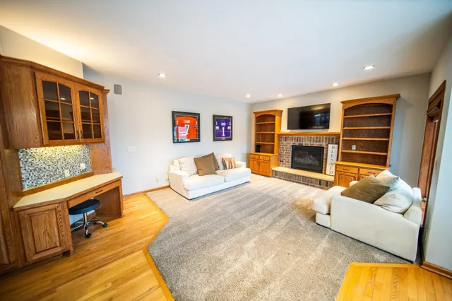 $735,000 | 62539 185th Avenue, Dodge Center, MN 55927