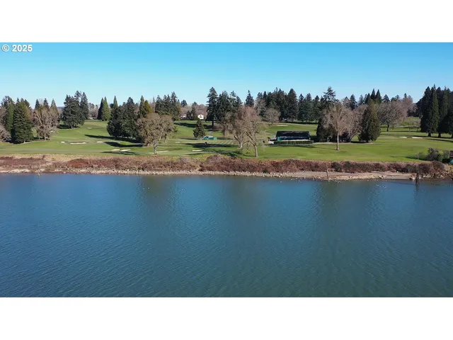 $1,949,000 | 10150 South Riverside Drive, Portland, OR 97219