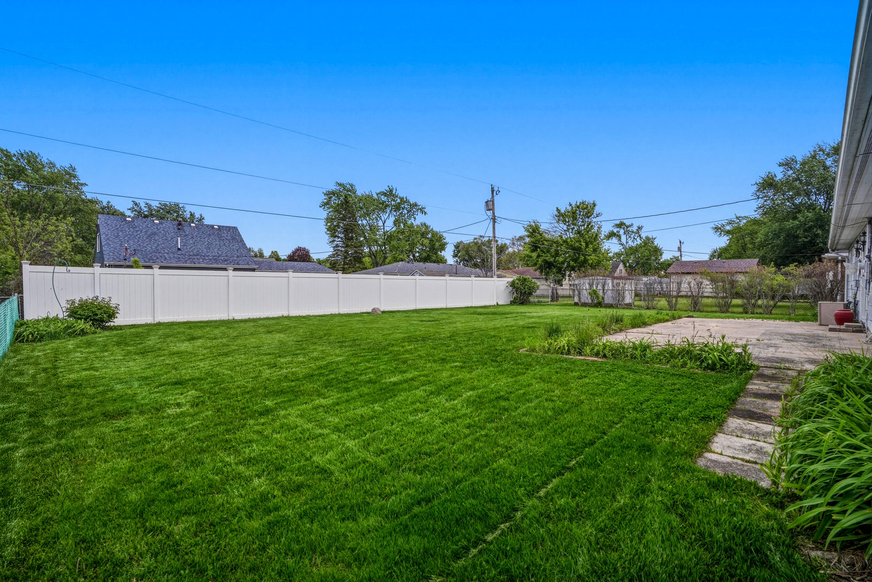 627 Olympia Road Valparaiso, IN 46385 - Photo 15 of 19 a view of garden with house in background