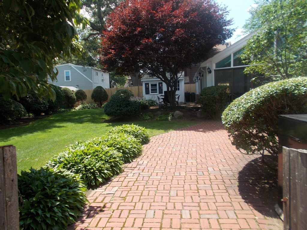 56 Bay State Road Lynn, MA 01904 - Photo 14 of 15 Gallery Image 14