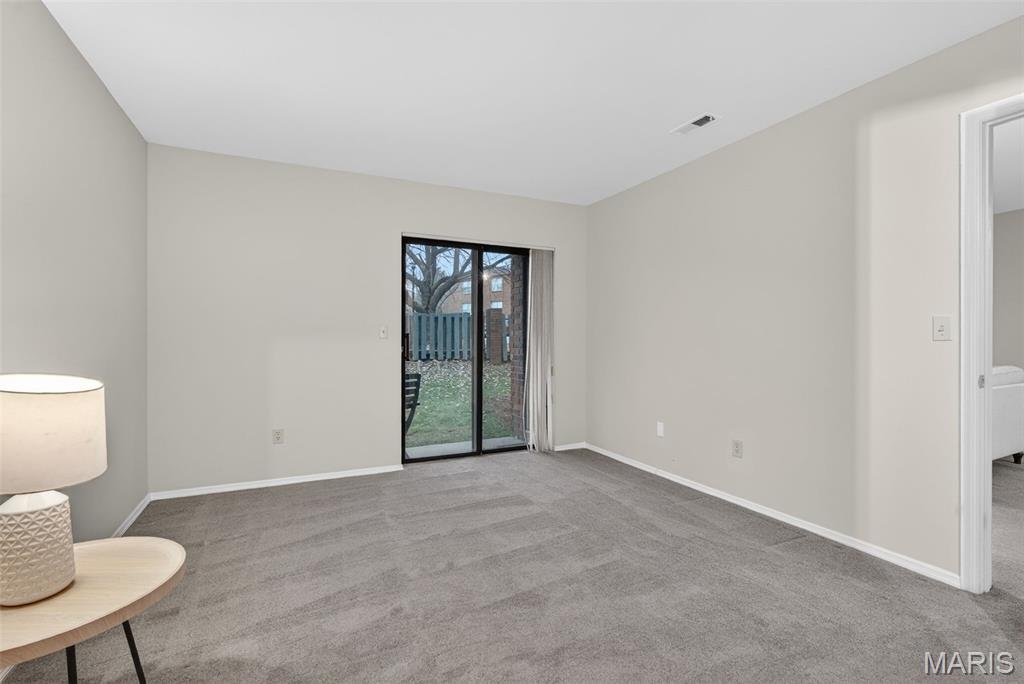 2331 Kratky Road, Unit E St. Louis, MO 63114 - Photo 16 of 18