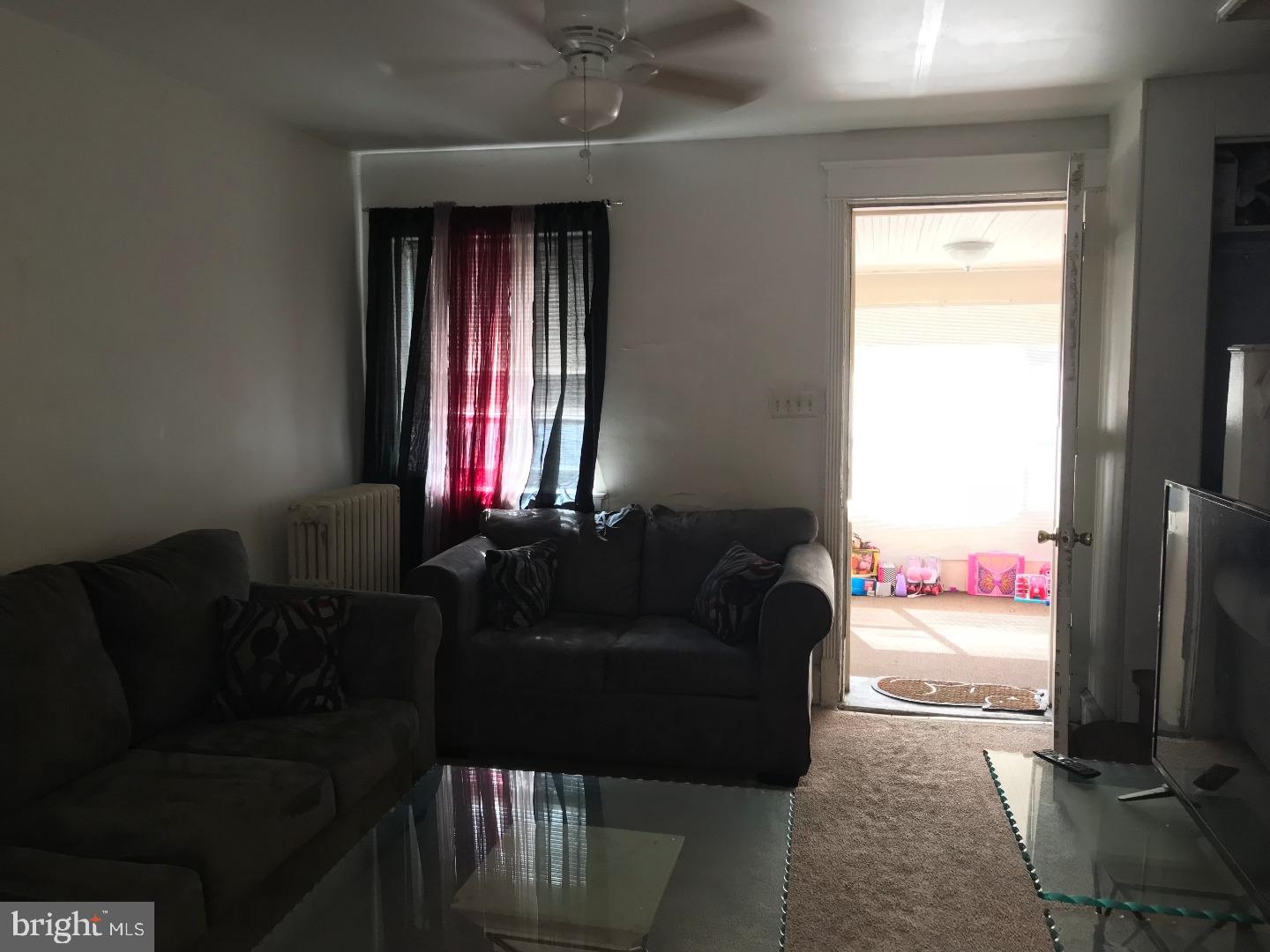 405 Croyden Road Upper Darby, PA 19082 - Photo 5 of 13 Living Room