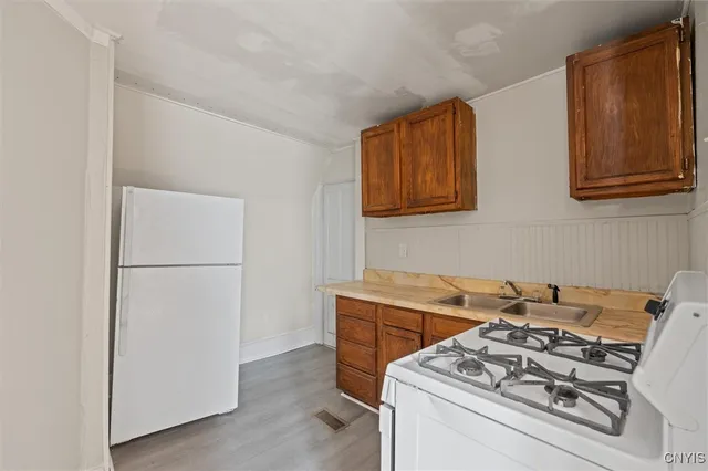 $299,900 | 1216 Bellevue Avenue, Syracuse, NY 13204