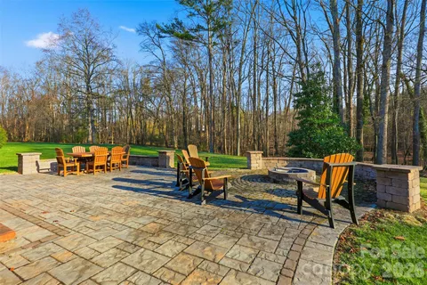 $1,175,000 | 3903 Mourning Dove Drive, Matthews, NC 28104