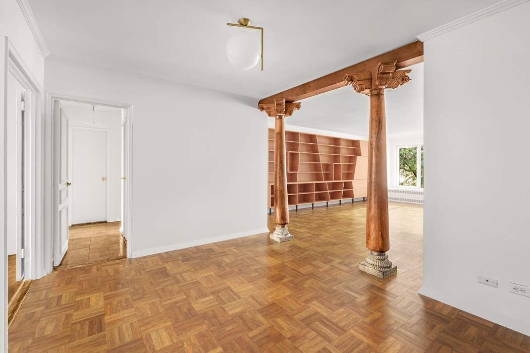 1050 5th Avenue, Unit 3B Manhattan, NY 10028 - Photo 4 of 13 a view of an empty room