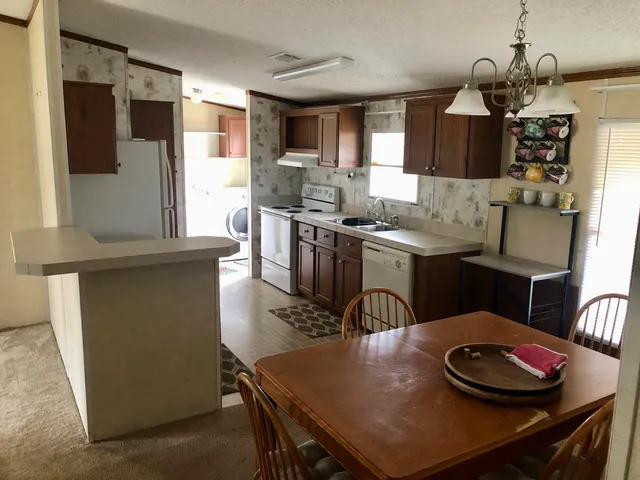 $279,000 | 19720 Northwest 94th Drive, Okeechobee, FL 34972