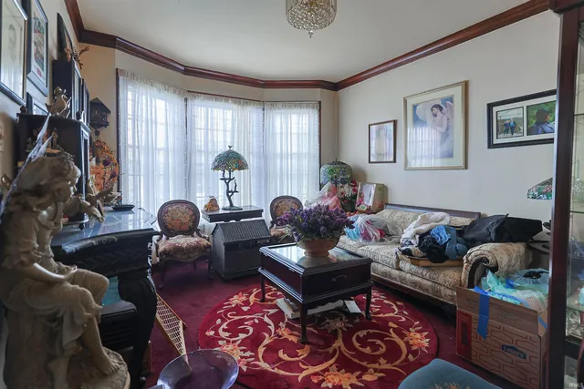 $229,000 | 415 Lincoln Way West, South Bend, IN 46601