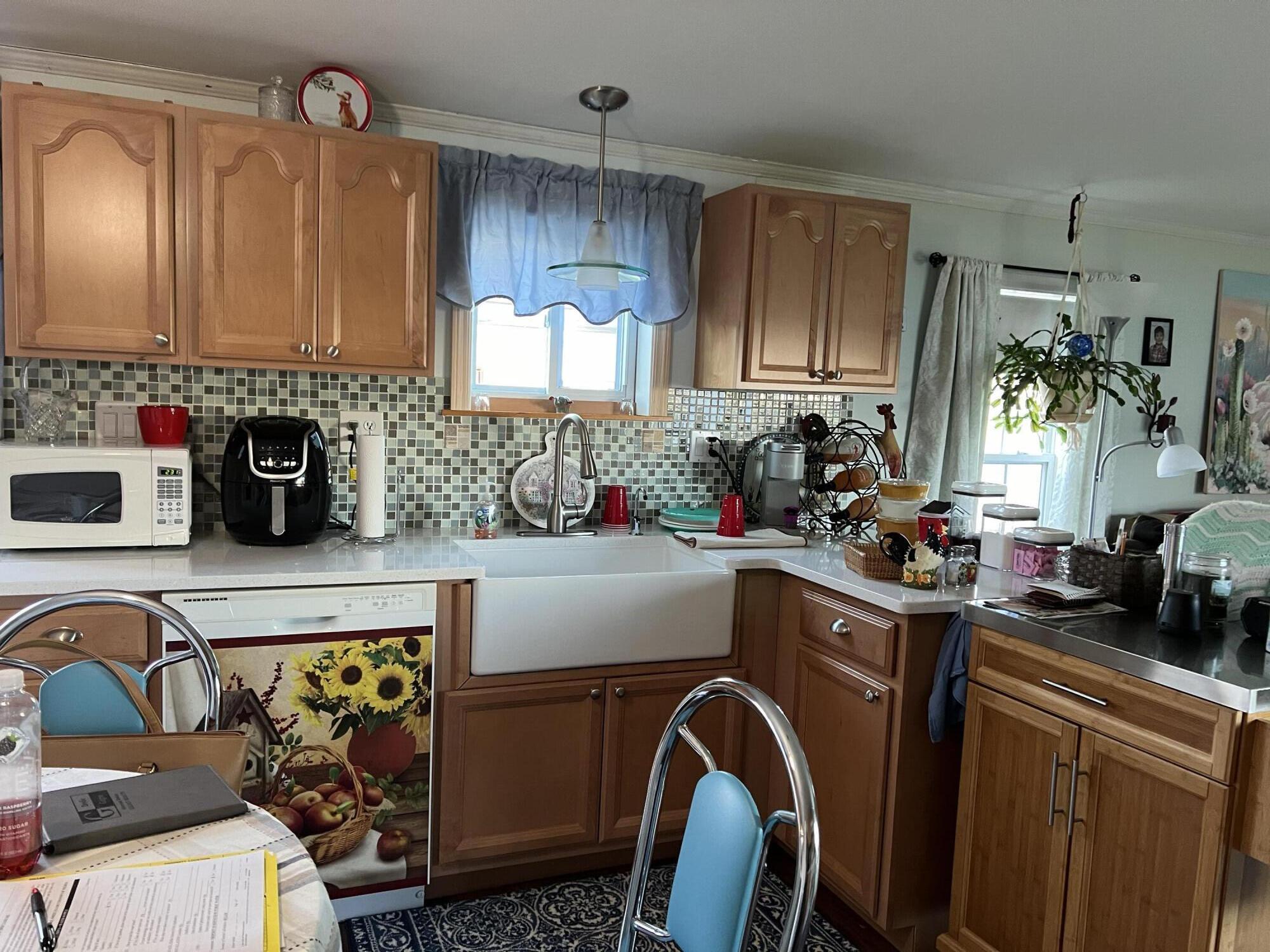 75 Heather Drive Lewiston, ME 04240 - Photo 2 of 24 IMG_2270