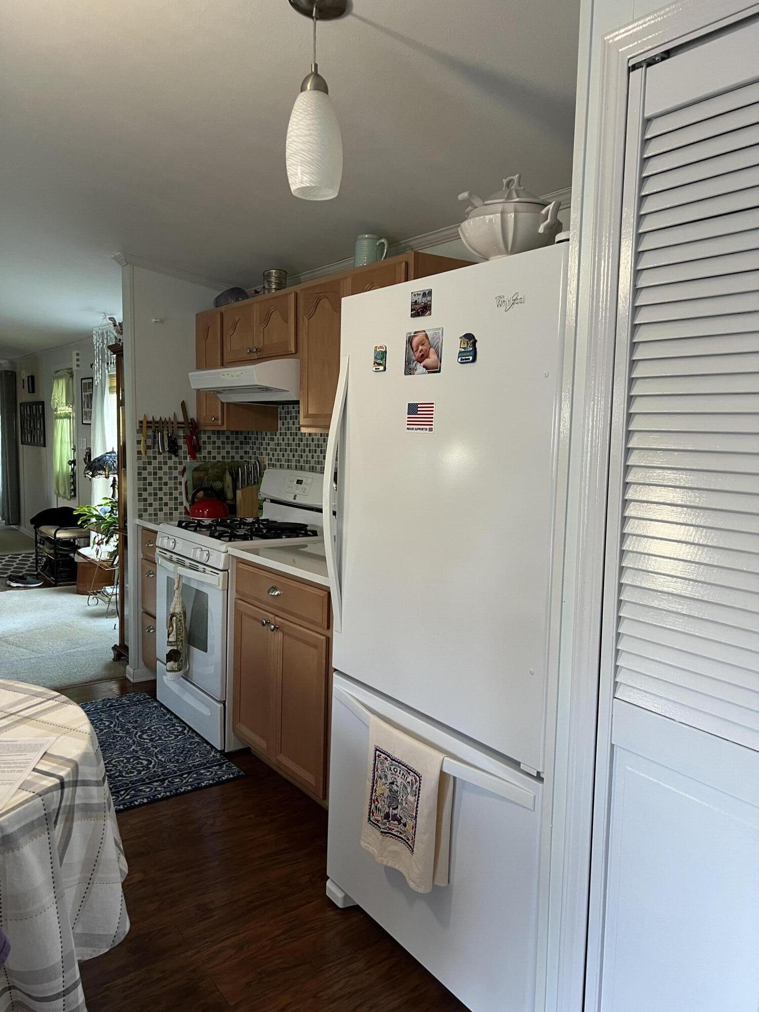 75 Heather Drive Lewiston, ME 04240 - Photo 3 of 24 IMG_2267