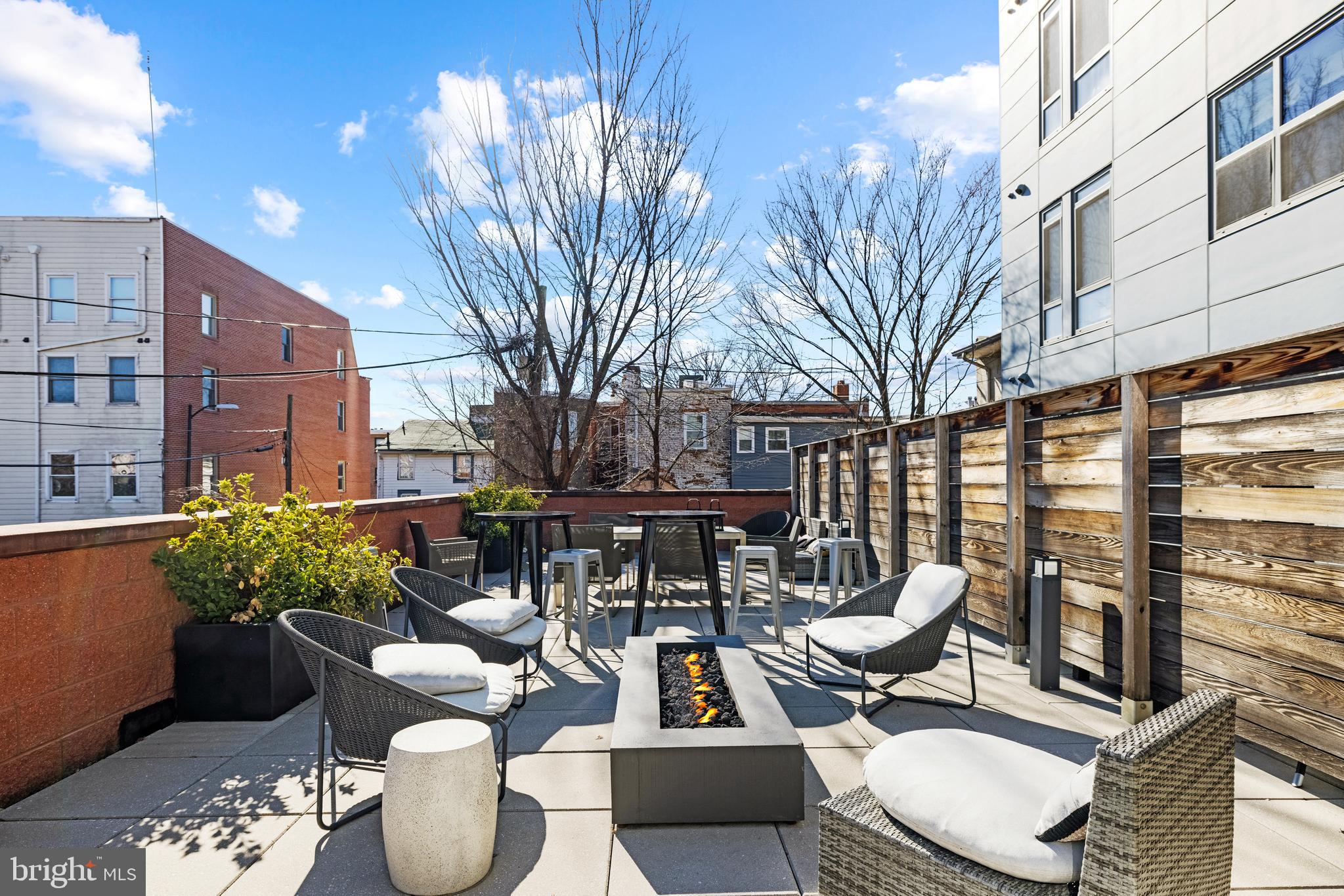 900 11th Street Southeast, Unit 207 Washington, DC 20003 - Photo 18 of 26