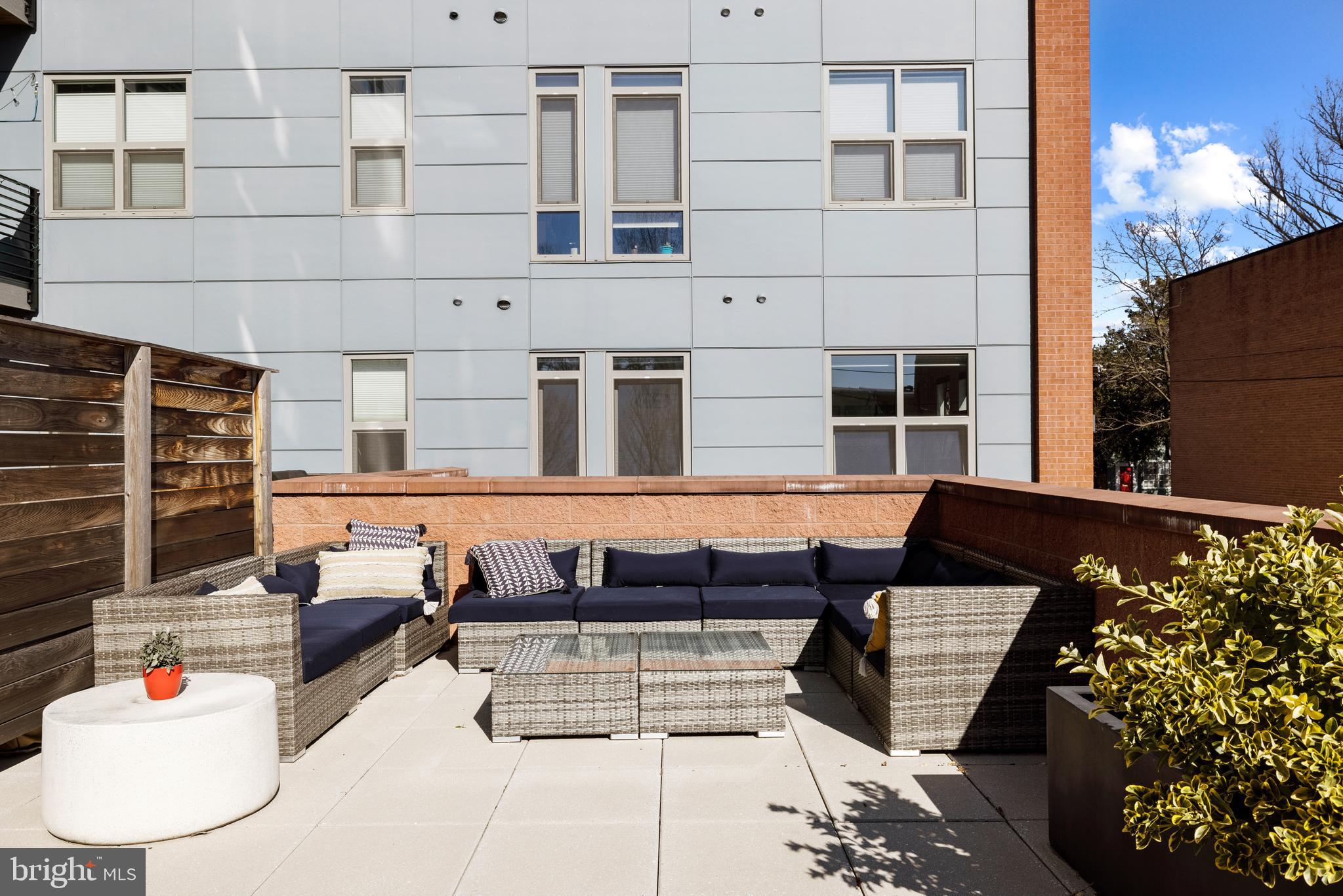 900 11th Street Southeast, Unit 207 Washington, DC 20003 - Photo 20 of 26