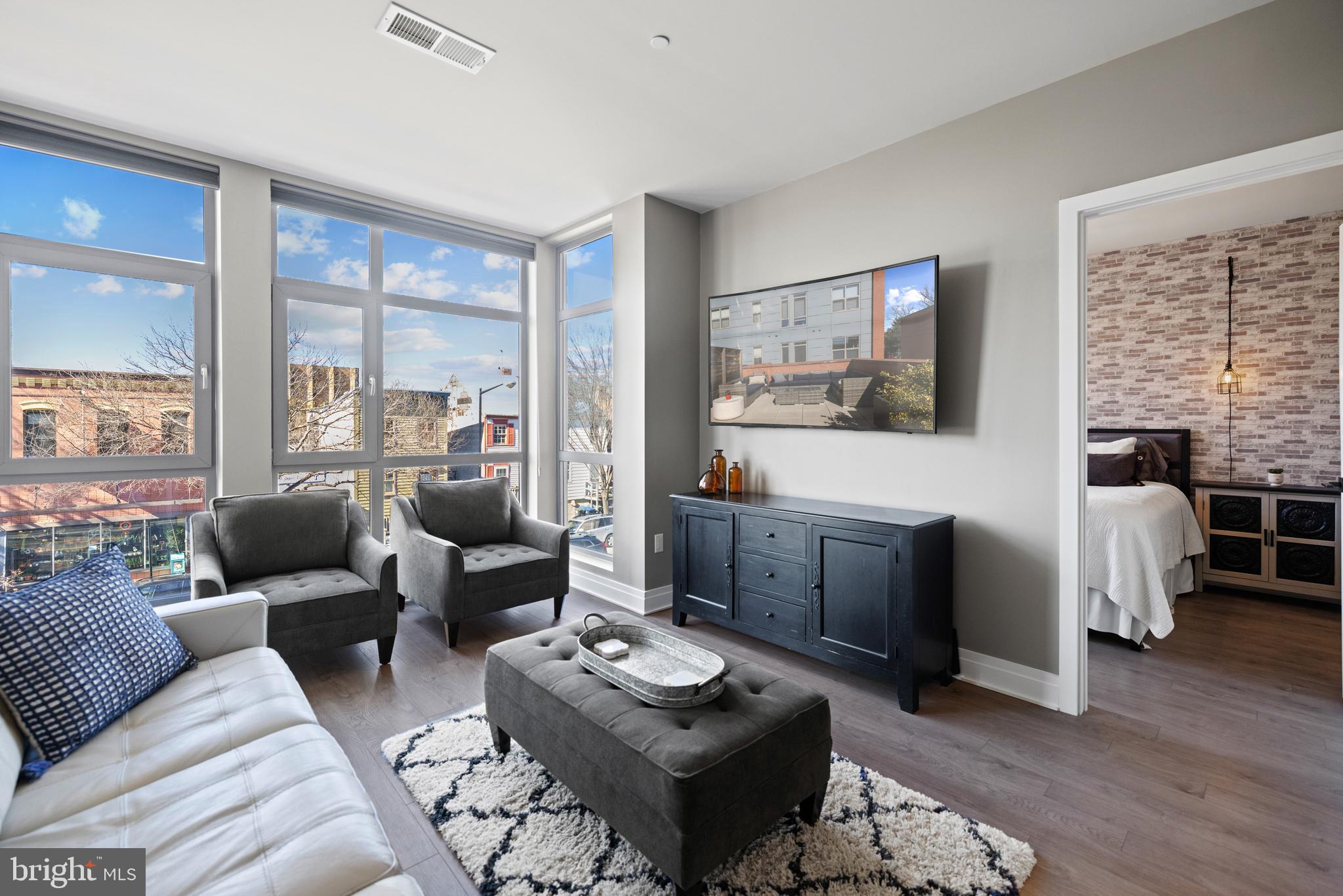 900 11th Street Southeast, Unit 207 Washington, DC 20003 - Photo 9 of 26