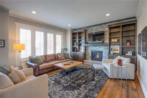 $655,000 | 19034 West 166th Terrace, Olathe, KS 66062