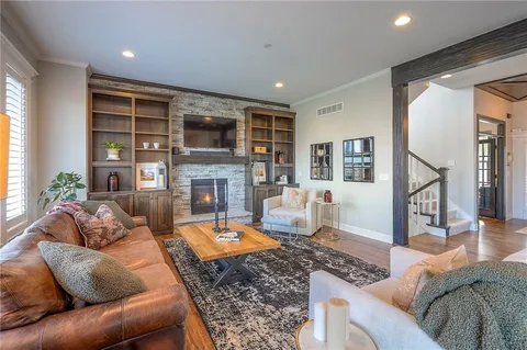 $655,000 | 19034 West 166th Terrace, Olathe, KS 66062