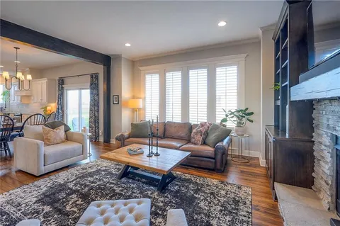 $655,000 | 19034 West 166th Terrace, Olathe, KS 66062