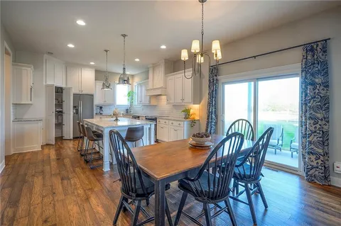 $655,000 | 19034 West 166th Terrace, Olathe, KS 66062