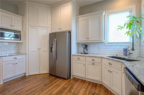 $655,000 | 19034 West 166th Terrace, Olathe, KS 66062