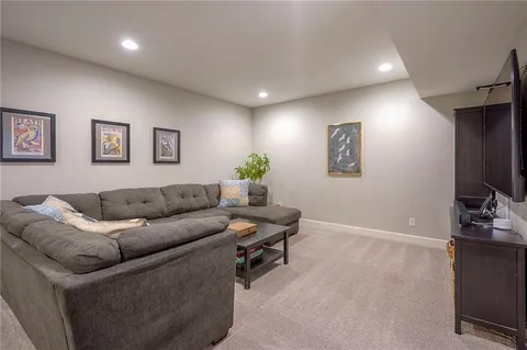 $655,000 | 19034 West 166th Terrace, Olathe, KS 66062