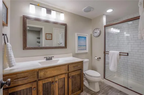 $655,000 | 19034 West 166th Terrace, Olathe, KS 66062