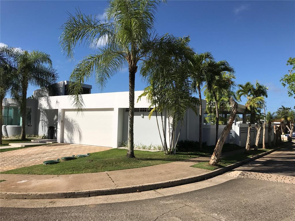 423 Guaynabo Prairie Guaynabo, PR 00969 - Photo 1 of 1