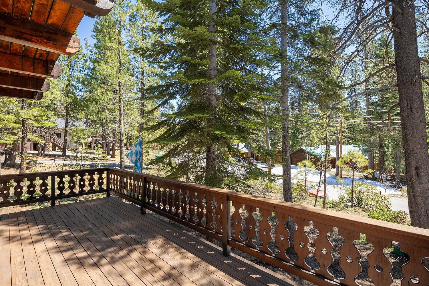 12048 Kitzbuhel Road Truckee, CA 96161 - Photo 15 of 19 Gallery Image 15