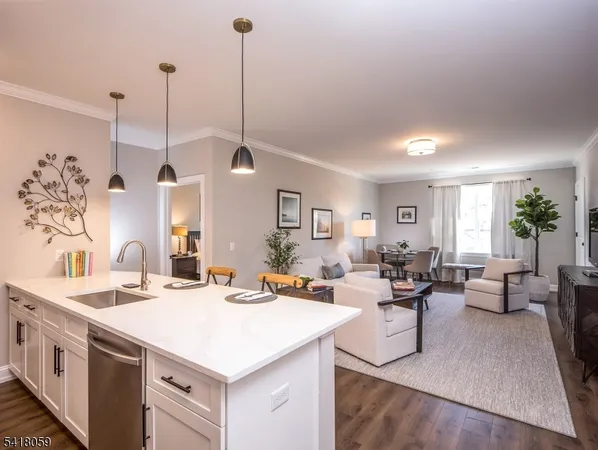 $2,900 | 663 Springfield Avenue, Unit 53, Berkeley Heights, NJ 07922