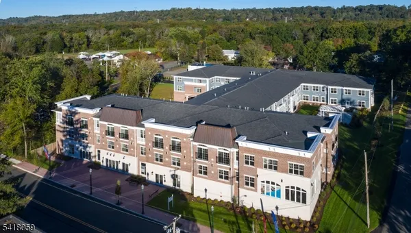 $2,900 | 663 Springfield Avenue, Unit 53, Berkeley Heights, NJ 07922