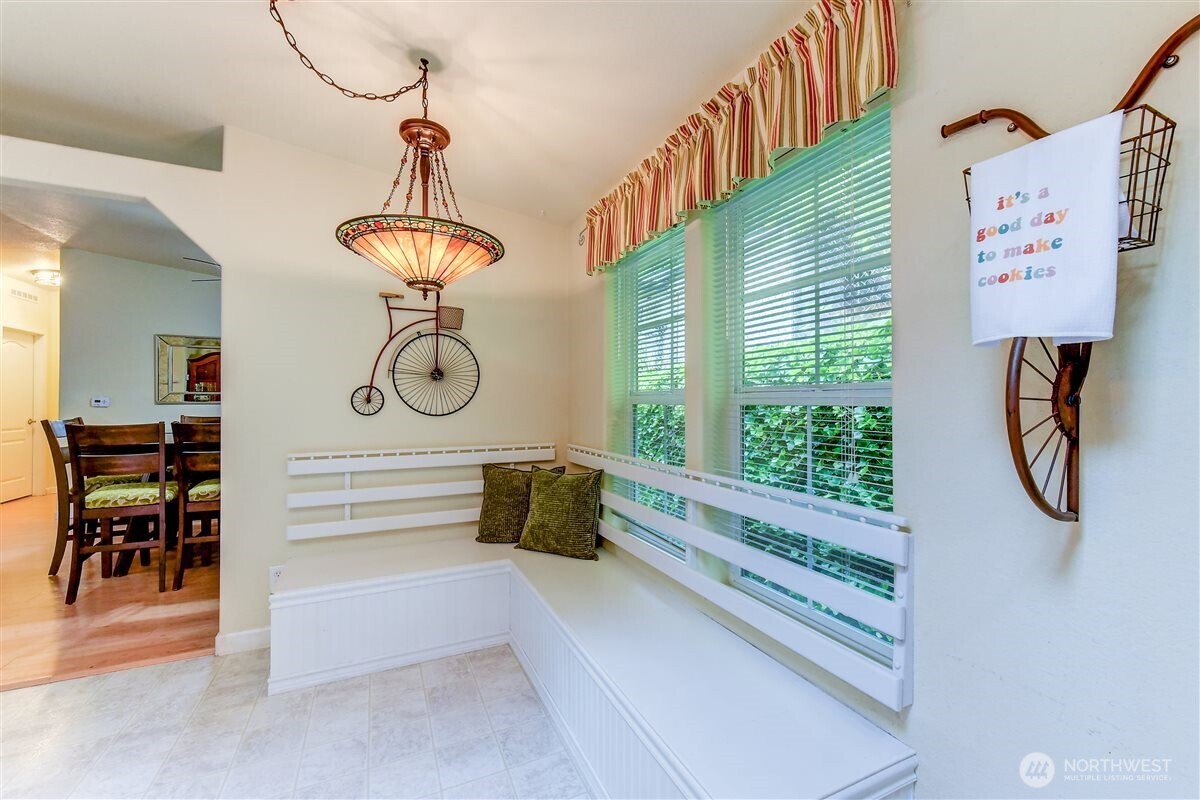 22623 31st Avenue Southeast, Unit A6 Bothell, WA 98021 - Photo 8 of 20