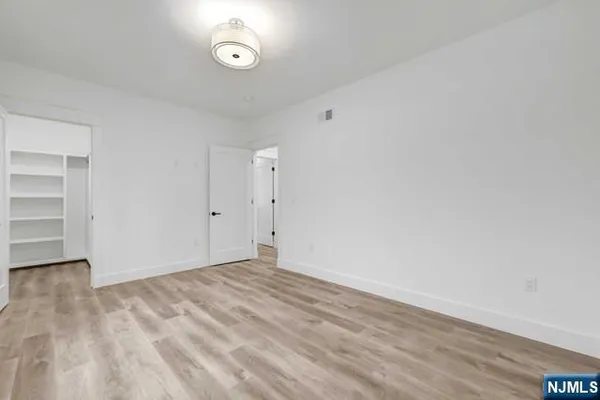 $4,800 | 71 Henry Avenue, Unit 1, Palisades Park, NJ 07650