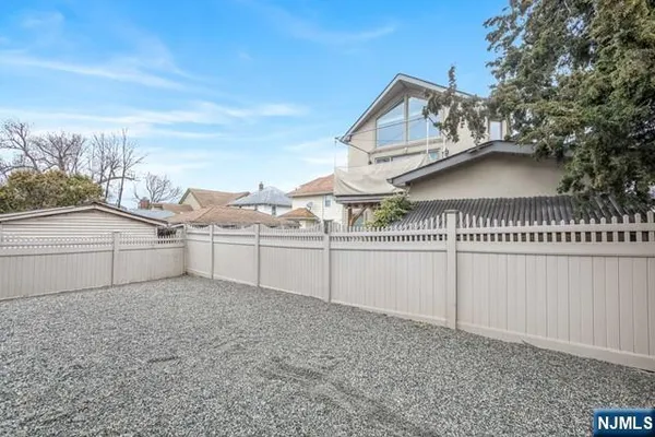 $4,800 | 71 Henry Avenue, Unit 1, Palisades Park, NJ 07650