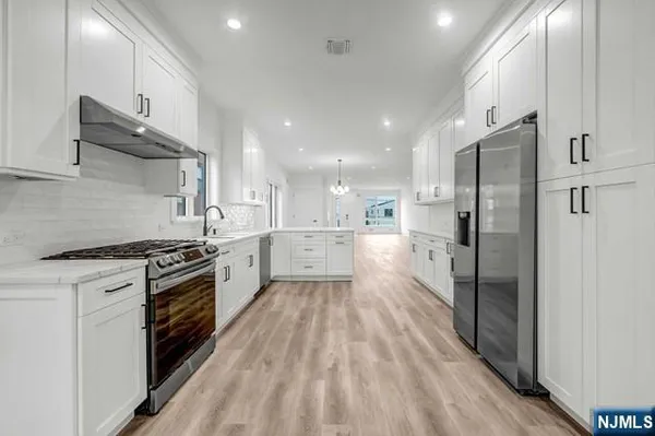 $4,800 | 71 Henry Avenue, Unit 1, Palisades Park, NJ 07650