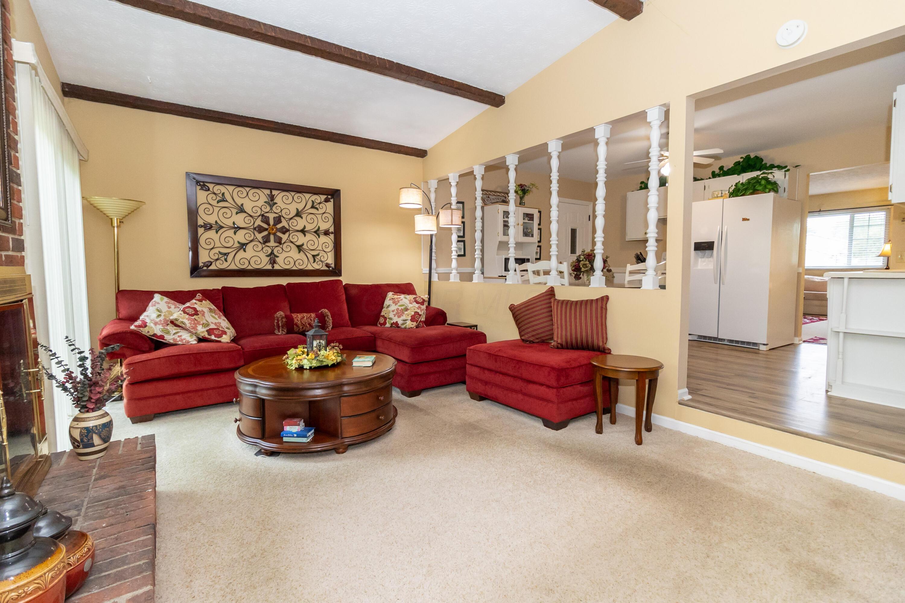 245 Hubbard Road Galloway, OH 43119 - Photo 12 of 23 Family room