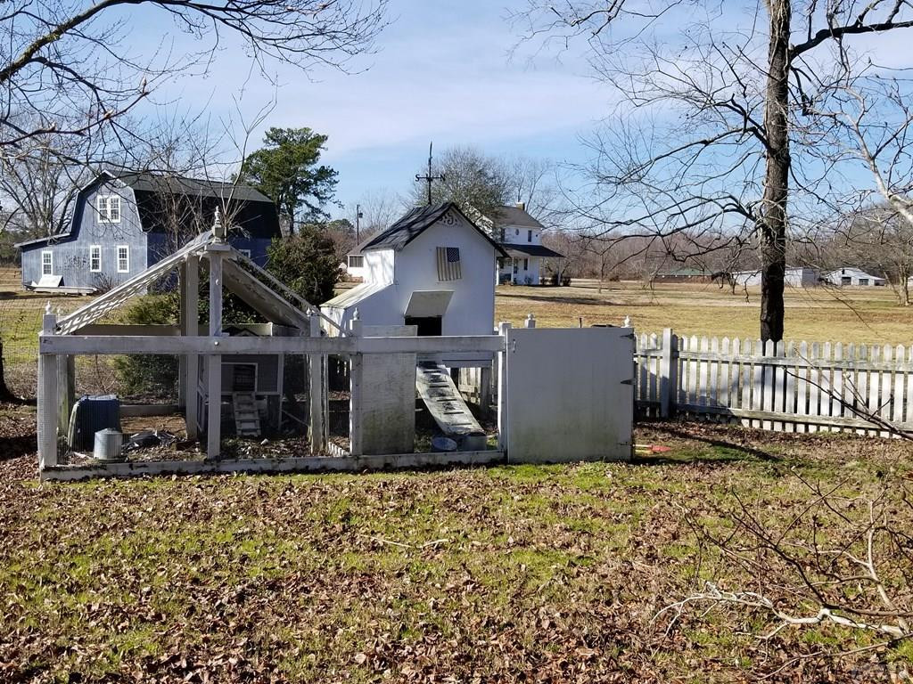 547 Ownley Road Elizabeth City, NC 27909 - Photo 43 of 56 Chicken coop area