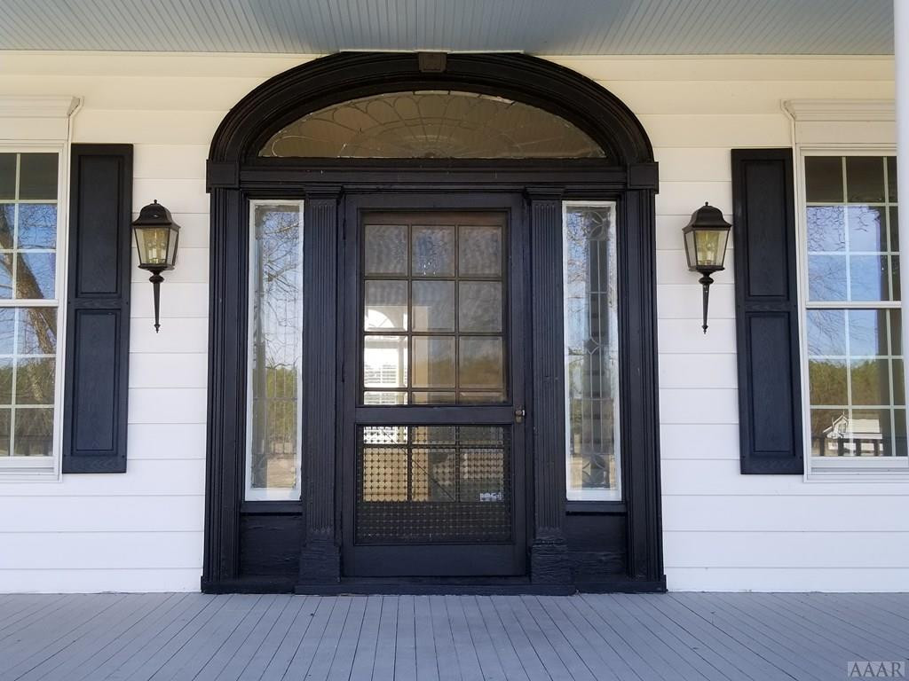 547 Ownley Road Elizabeth City, NC 27909 - Photo 46 of 56 What a classic door....