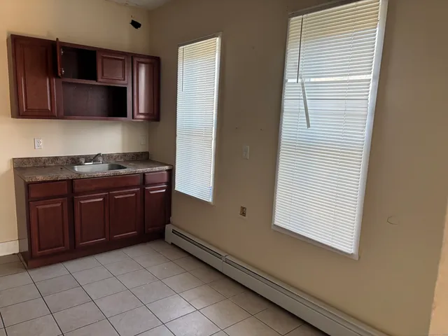 $1,100,000 | 373 Blatchley Avenue, New Haven, CT 06513