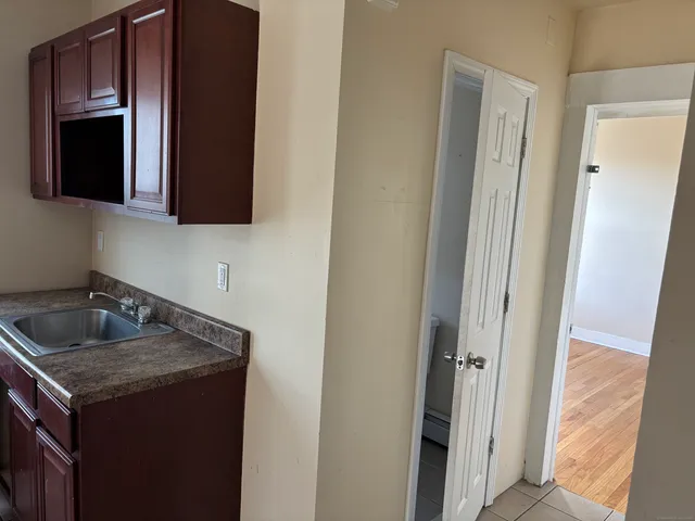 $1,100,000 | 373 Blatchley Avenue, New Haven, CT 06513