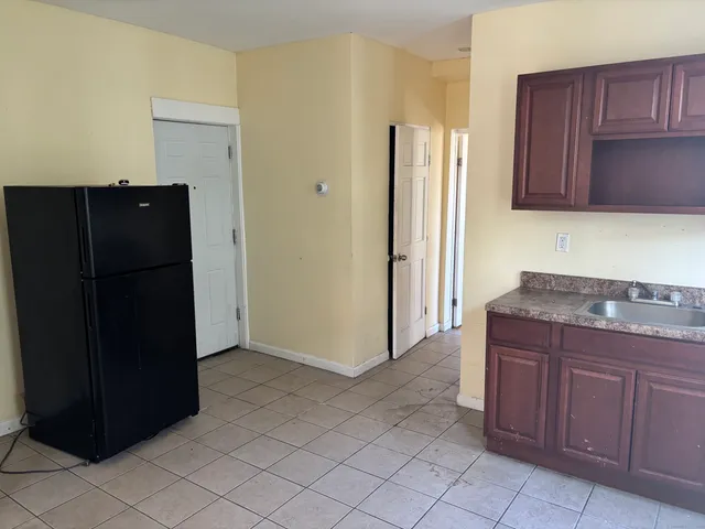 $1,100,000 | 373 Blatchley Avenue, New Haven, CT 06513