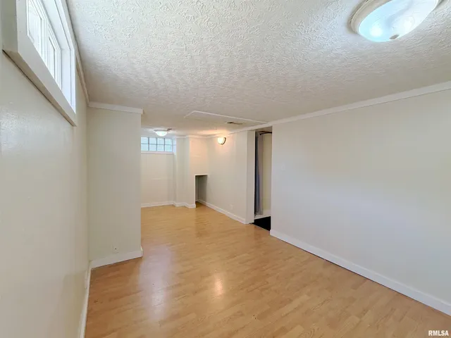 $139,000 | 1002 East Samuel Avenue, Peoria Heights, IL 61616