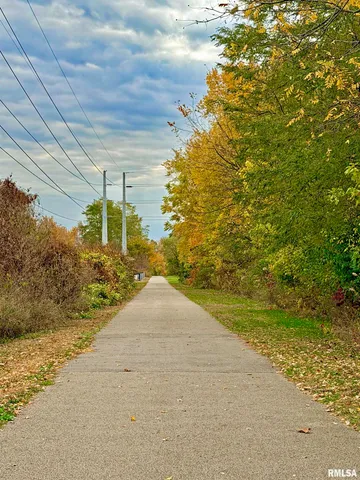 $139,000 | 1002 East Samuel Avenue, Peoria Heights, IL 61616