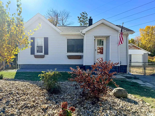 $139,000 | 1002 East Samuel Avenue, Peoria Heights, IL 61616